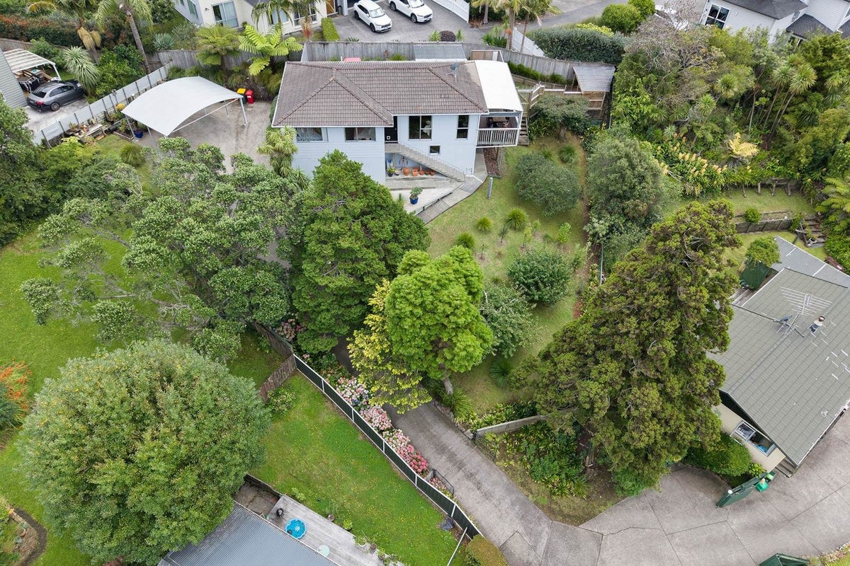 18 Jayne Place, Torbay, Auckland - Carousel 2