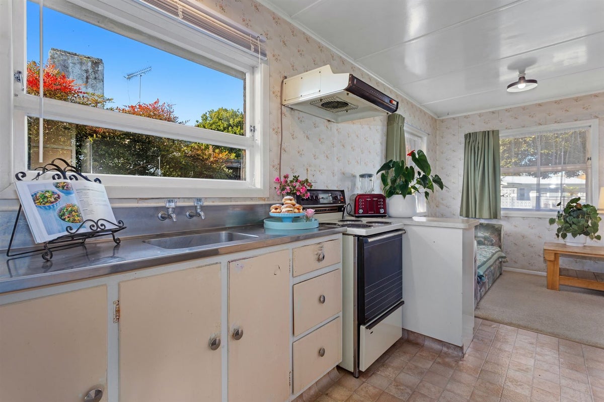 62 Riverside Drive, Whakatane, Whakatane - Carousel 2