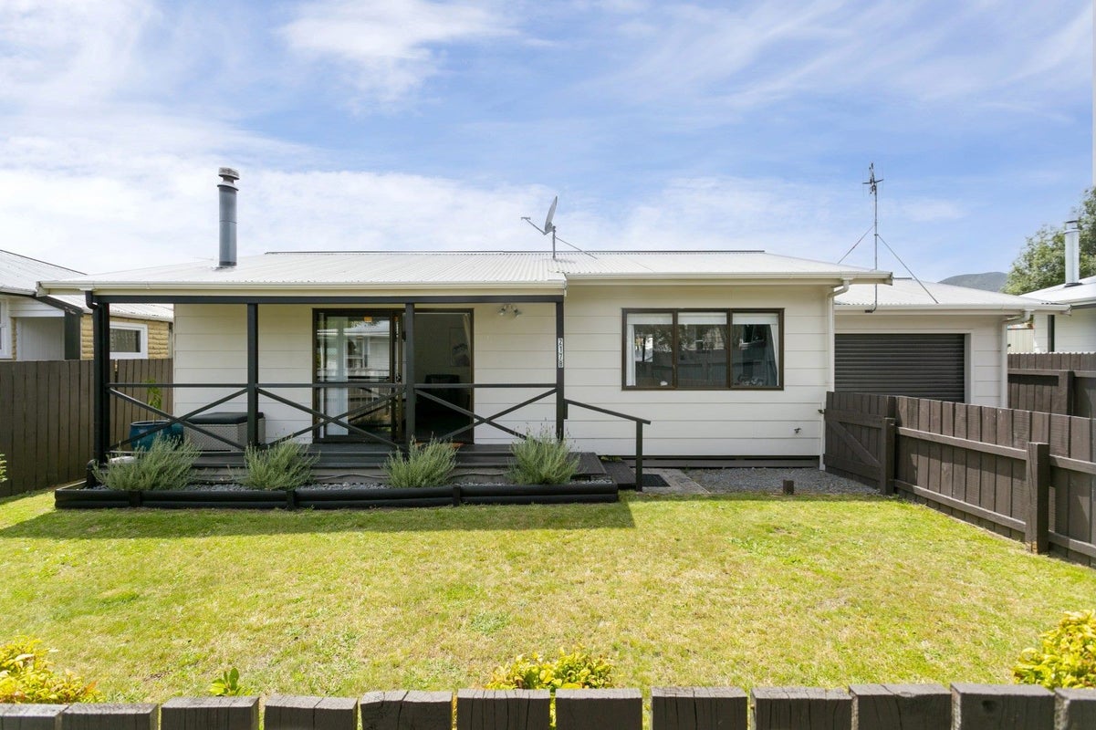 2/217 Rifle Range Road, Tauhara, Taupo - Carousel 1