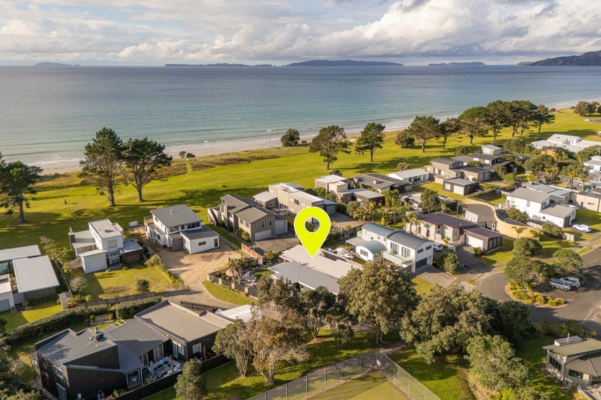166 Sands Crescent, Matarangi, Whitianga - Carousel 2