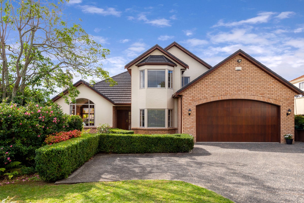 51 Wiltshire Place, Somerville, Manukau - Carousel 1
