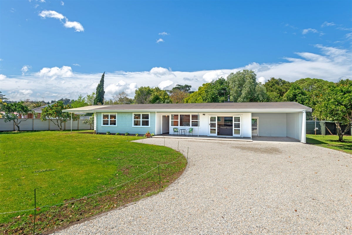 163 ESPLANADE, Inner Kaiti, Gisborne - Carousel 1