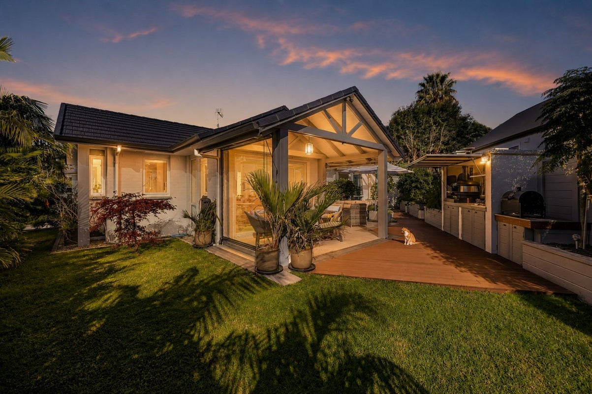 15 Odlin Lane, Red Beach, Whangaparaoa - Carousel 2