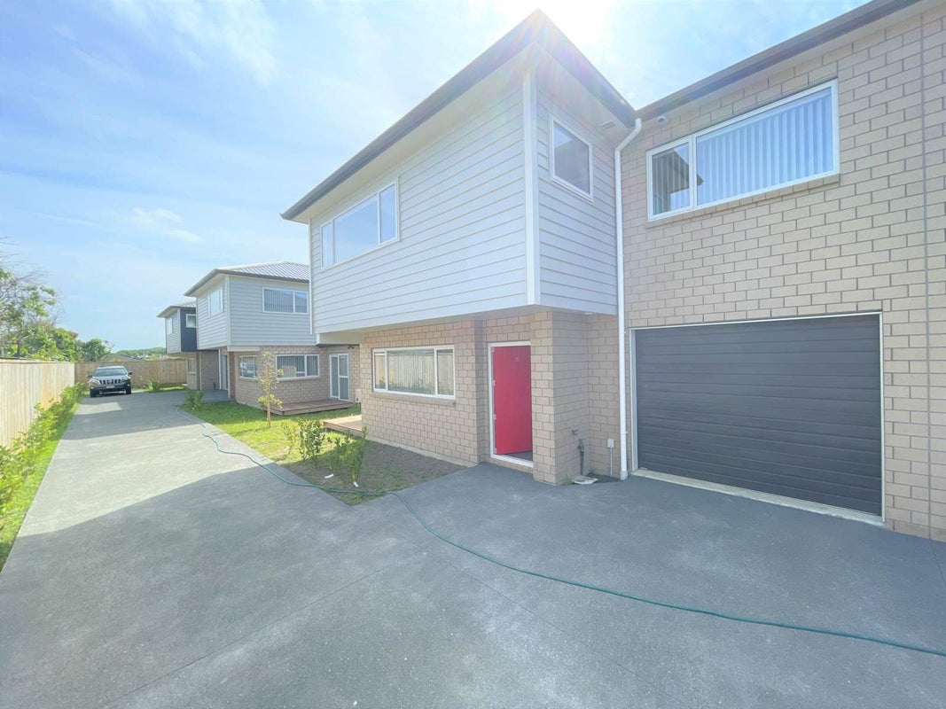 37B Arundel Street, Mount Roskill, Auckland - Carousel 1