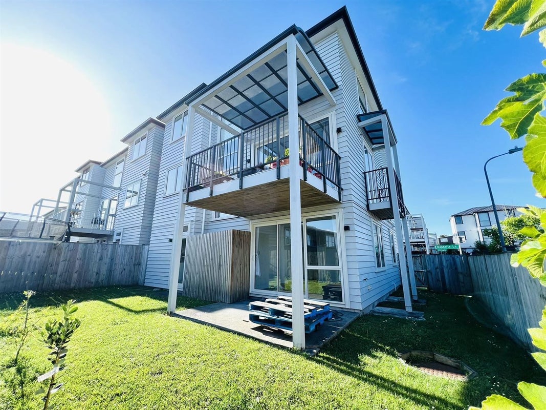 1 Nephrite Lane, Henderson, Auckland - Carousel 1