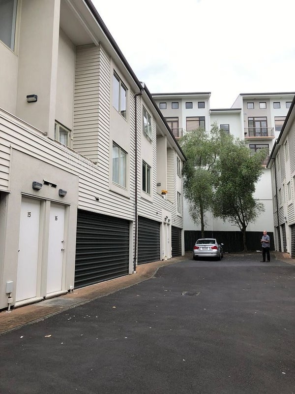 18/8 Rendall Place, Eden Terrace, Auckland - Carousel 2