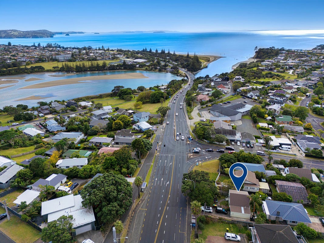 223B Hibiscus Coast Highway, Red Beach, Whangaparaoa - Carousel 2
