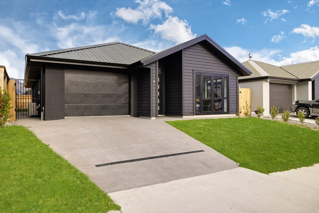 9 Lincoln Road, Jacks Point, Queenstown - Carousel 1