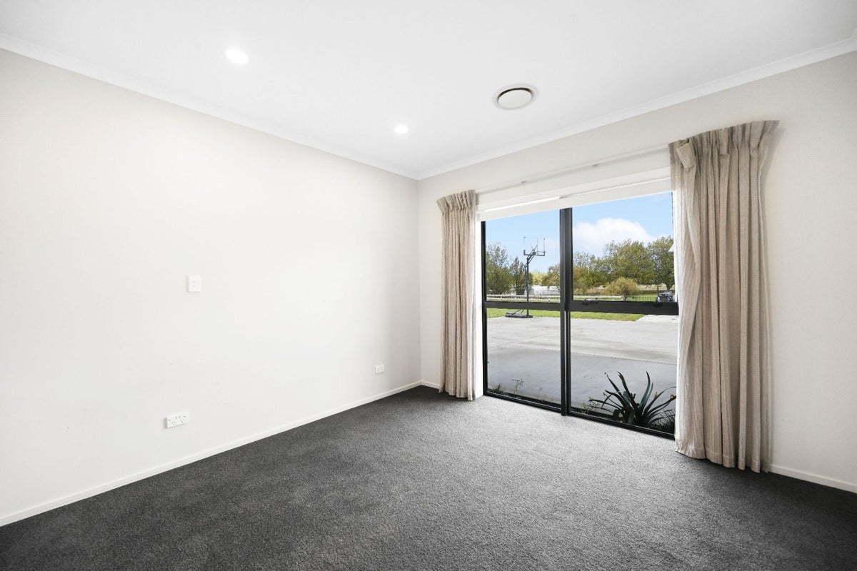 233A Raynes Road, Rukuhia, Hamilton - Carousel 25