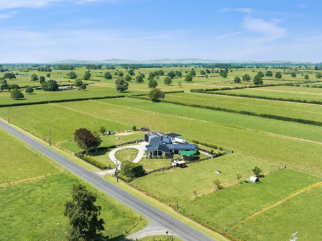 597 No 7 Road, Waitoa - Carousel 2