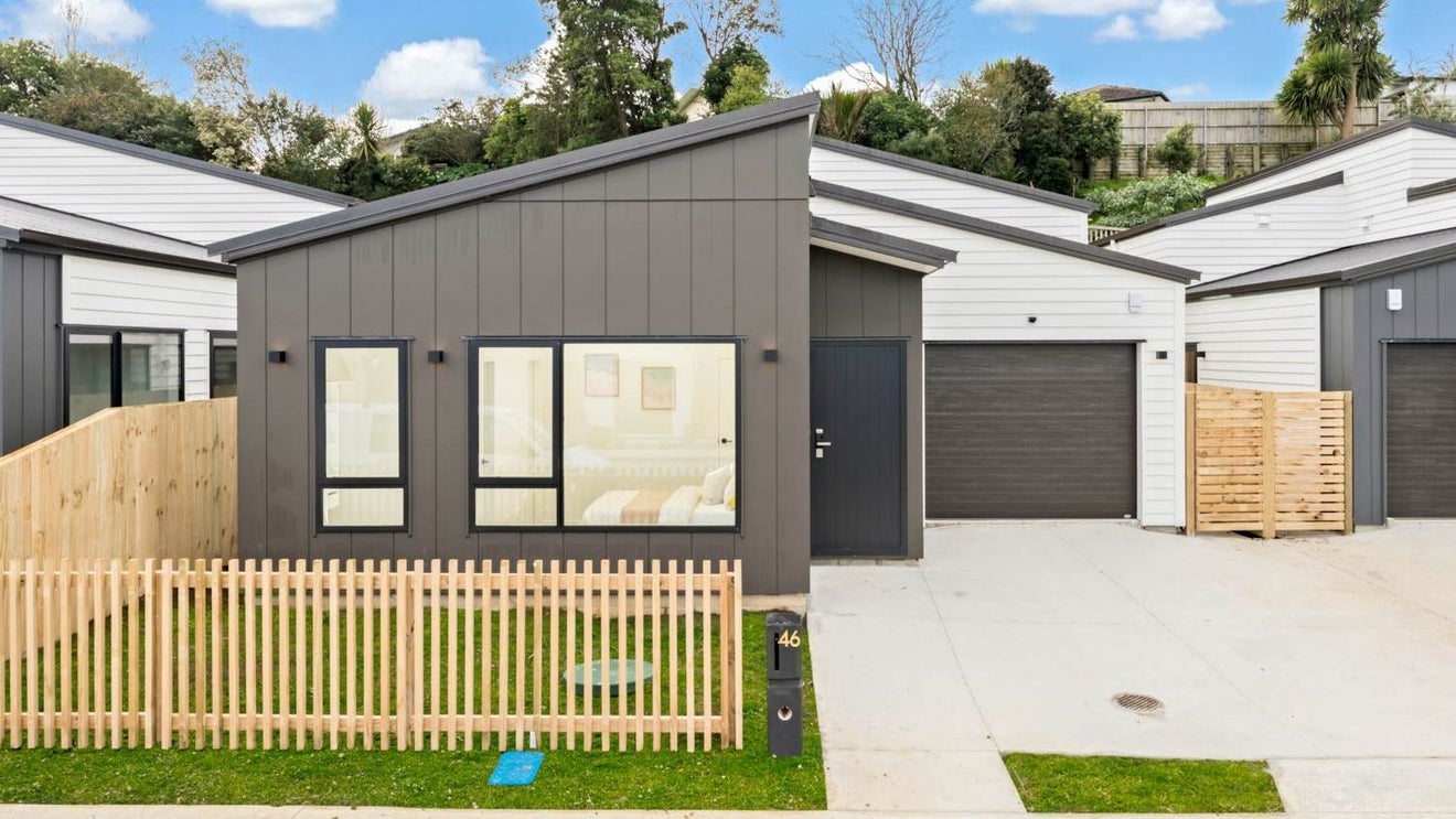 46 Bannockburn Road, Opaheke, Papakura - Carousel 1