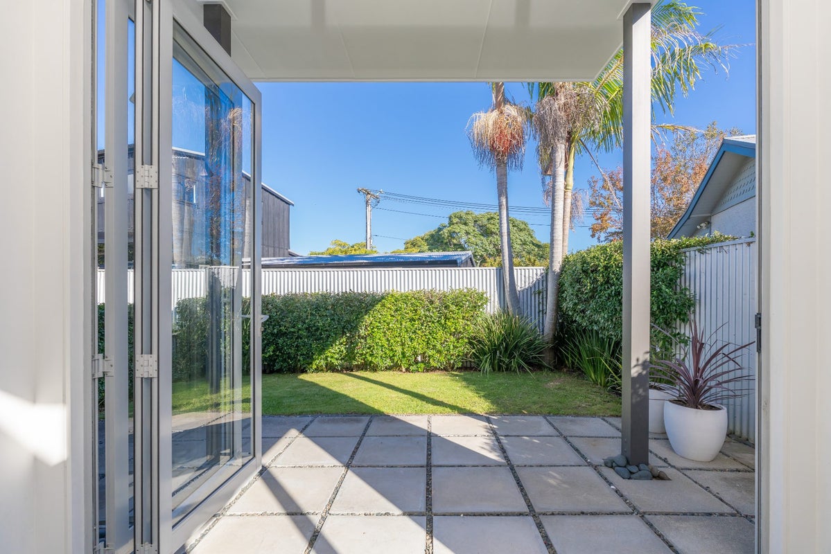 3/2C Valley Road, Mount Eden, Auckland - Carousel 2