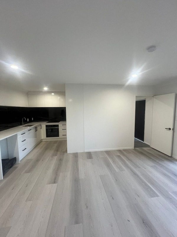22 Westview Court, Somerville, Auckland - Carousel 1
