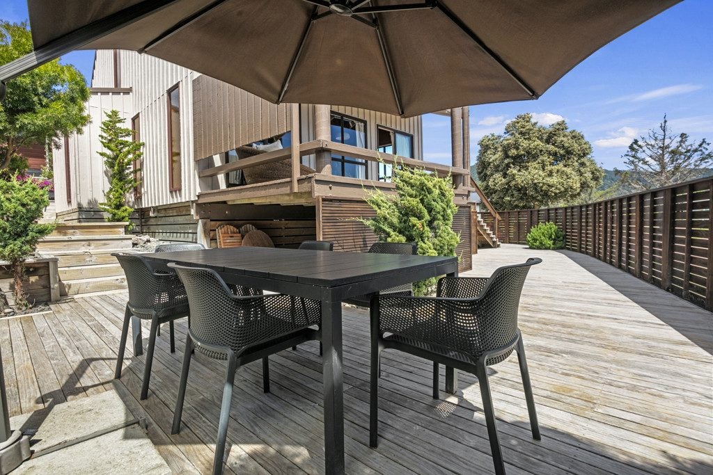 1 Prescott Place, Pauanui, Thames-Coromandel, Waikato - Carousel 2