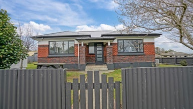 66 Galway Street, Grasmere, Invercargill - Carousel 1