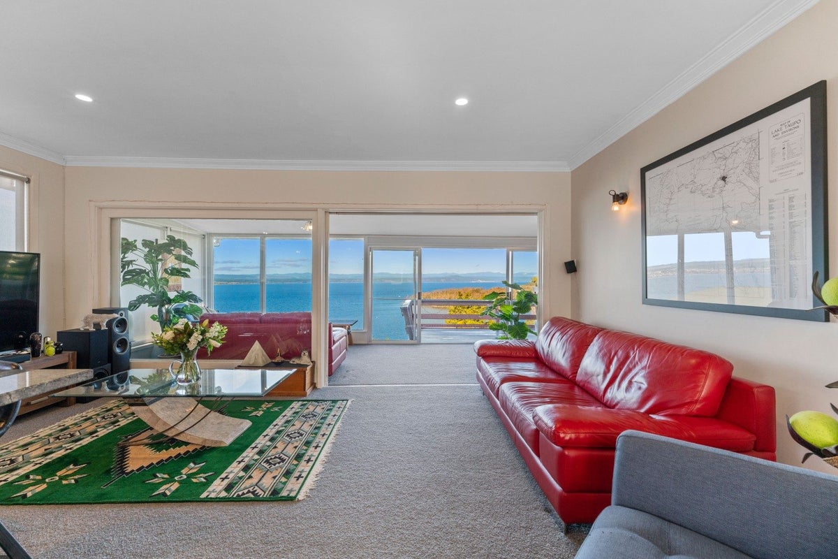 43 Wakeman Road, Acacia Bay, Taupo - Carousel 2
