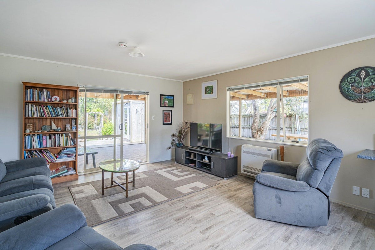 230 Matarangi Drive, Matarangi, Whitianga - Carousel 2
