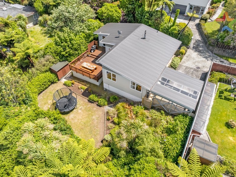 21 Sunnyview Drive, Brown Owl, Upper Hutt - Carousel 26