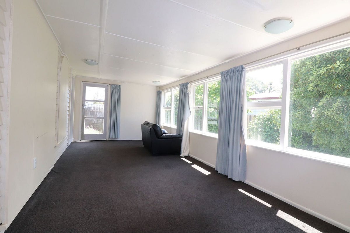 21 Hanrahan Street, Upper Riccarton, Christchurch - Carousel 1