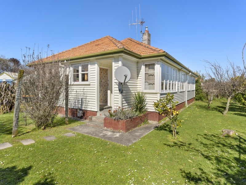 36 Rangiora Avenue, Roslyn, Palmerston North - Carousel 1