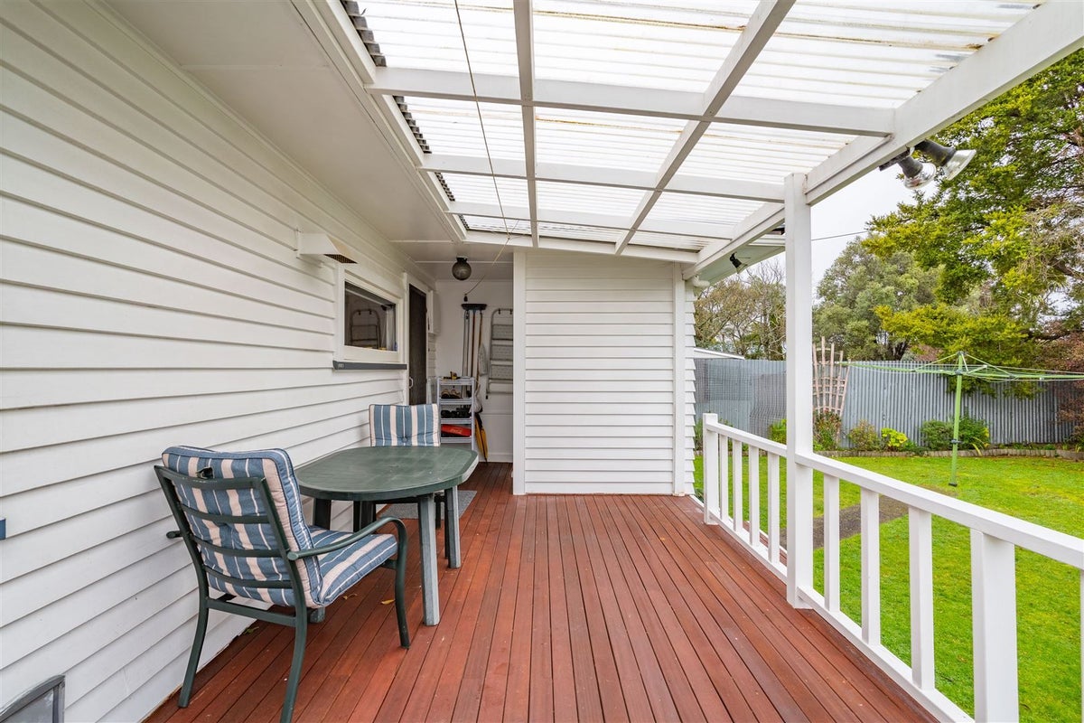 1 Hobson Place, Solway, Masterton - Carousel 18