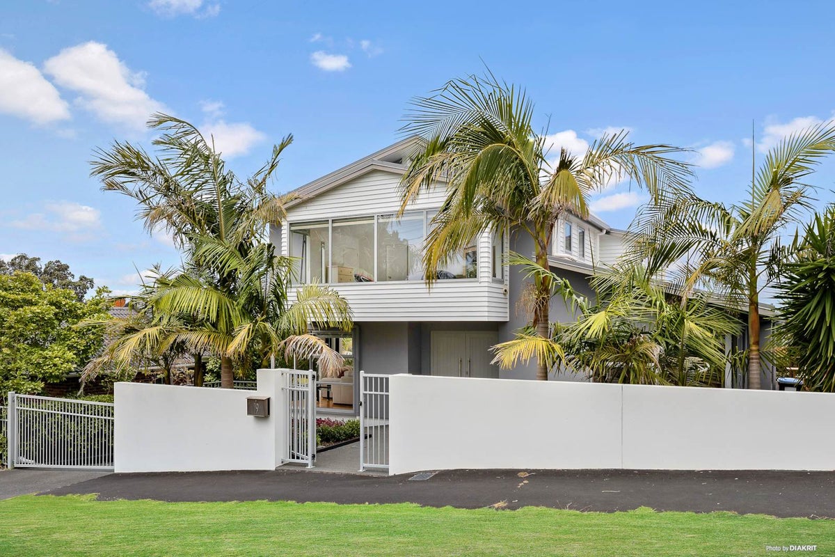 19 Kildare Avenue, Glendowie, Auckland - Carousel 1