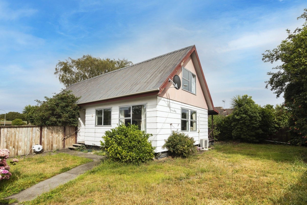 8 Bowman Place, Sockburn, Christchurch - Carousel 13