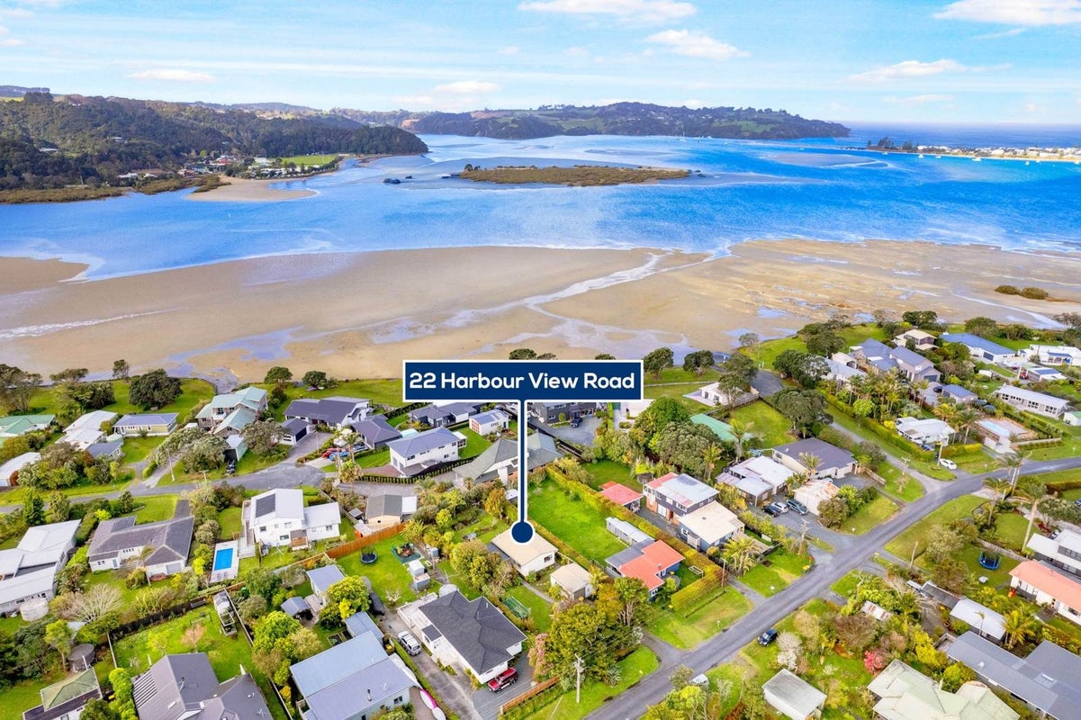 22 Harbour View Road, Point Wells, Warkworth - Carousel 1