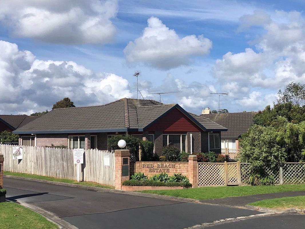 5 The Boulevard, Red Beach, Whangaparaoa - Carousel 1