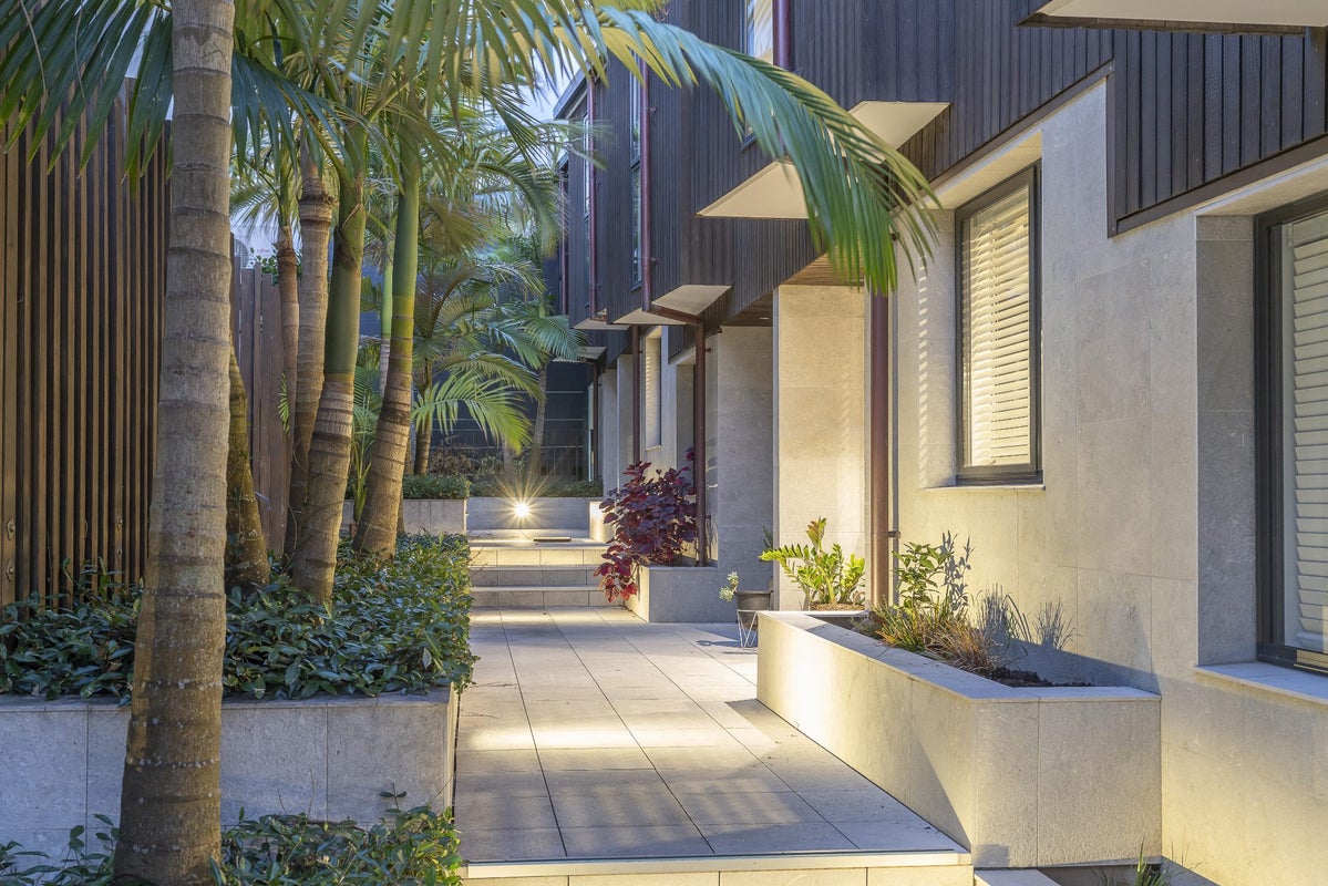 5/6 Waima Street, Grey Lynn, Auckland - Carousel 1