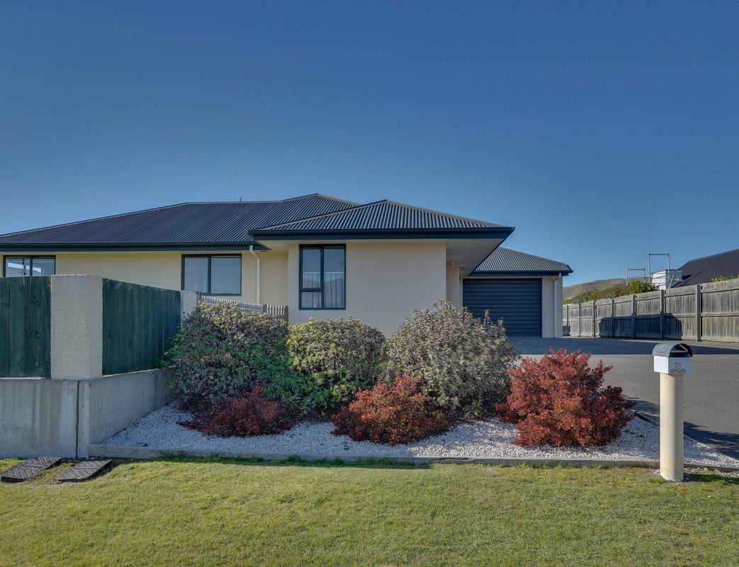 21 Hope Drive, Witherlea, Blenheim - Carousel 1