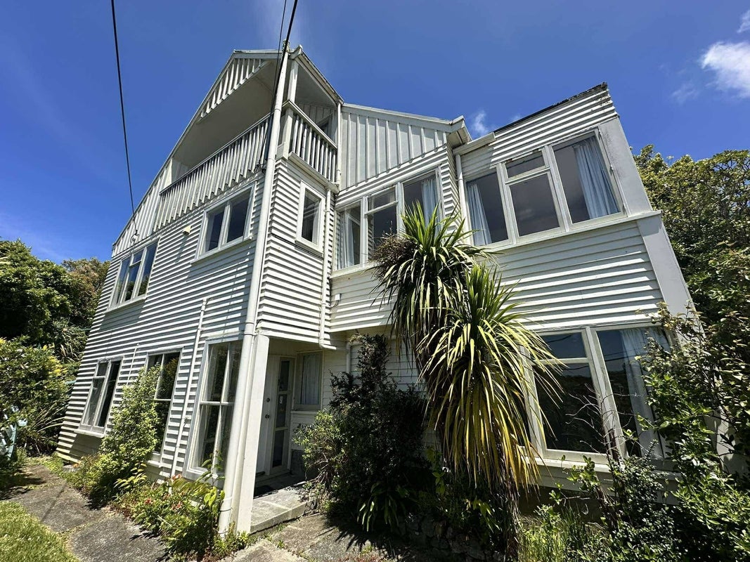 14 Terawhiti Terrace, Karori, Wellington - Carousel 2