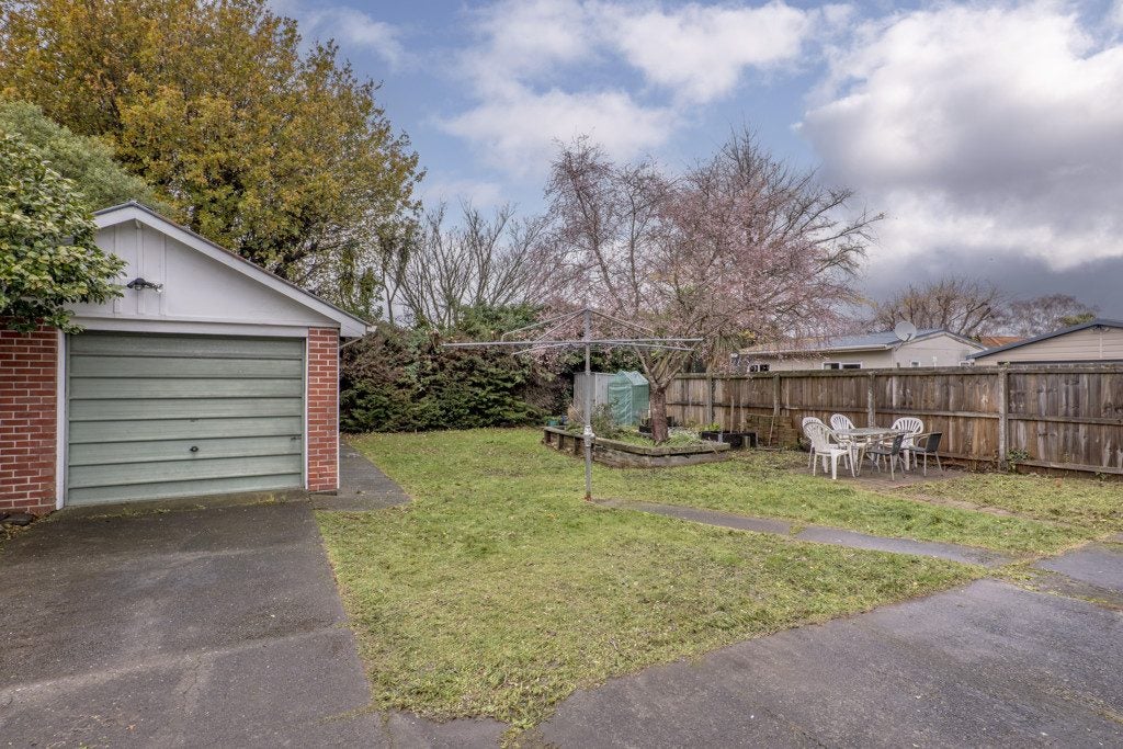 8 Murdoch Street, Bryndwr, Christchurch - Carousel 2