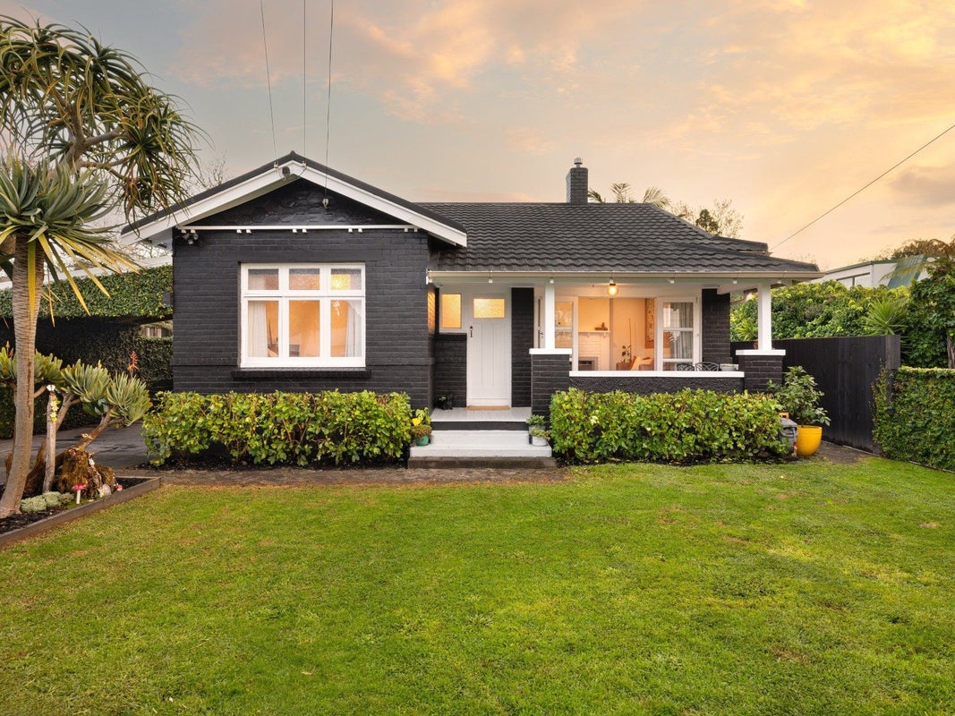 9A Masons Avenue, Hamilton East, Hamilton - Carousel 1