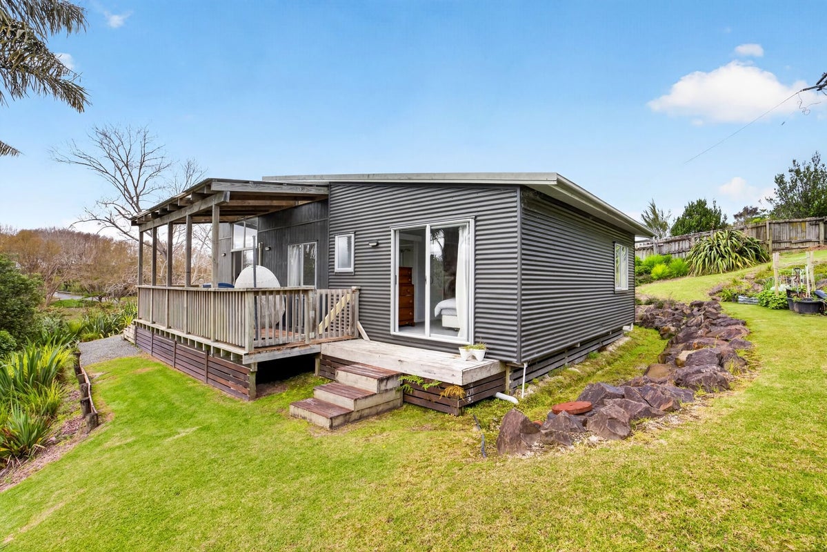 16 Settlement Road, Kaiwaka - Carousel 2