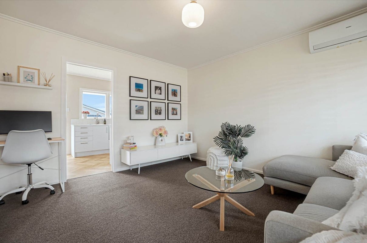 2/38 Jutland Road, Hauraki, North Shore City, Auckland - Carousel 2