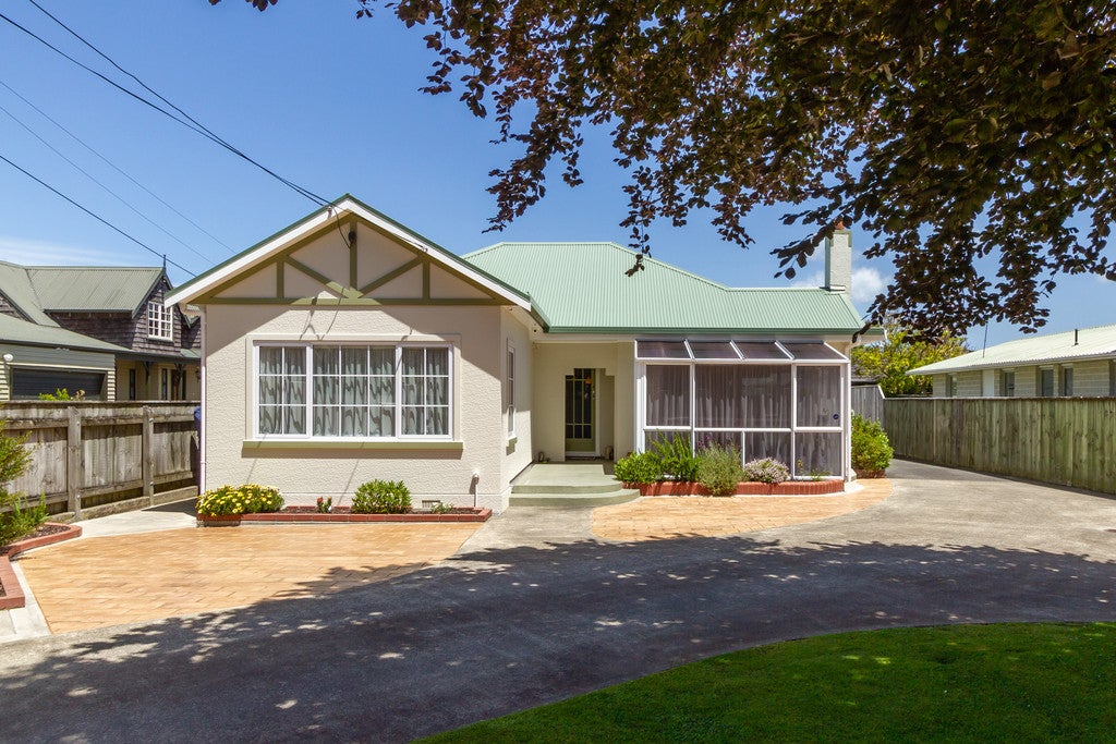 26 Hinemoa Street, Waiwhetu, Lower Hutt - Carousel 1