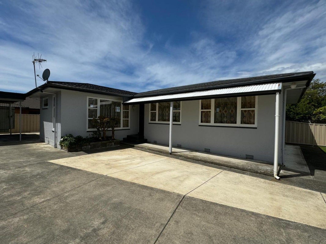 28 Howard Road, Taradale, Napier - Carousel 2