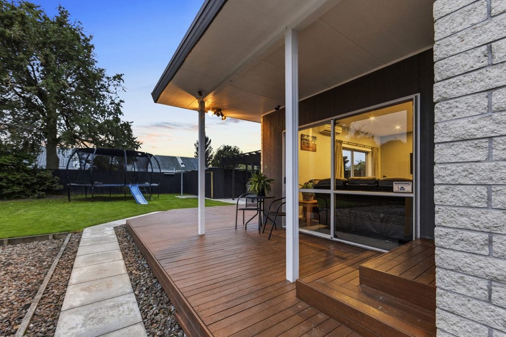 63 Solomon Avenue, Redwood, Christchurch - Carousel 14