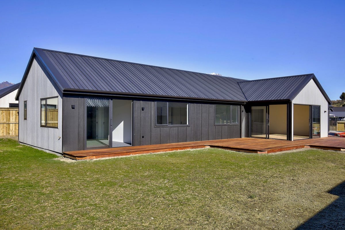 43 Cheviot Street, Jacks Point, Queenstown - Carousel 2