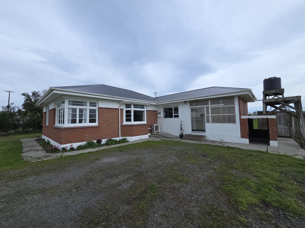 35 Factory Road, Paretai, Balclutha - Carousel 19