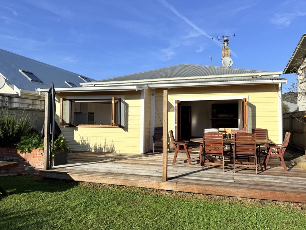 65 Grove Street, The Wood, Nelson - Carousel 1