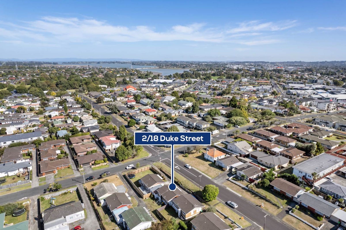 2/18 Duke Street, Papakura, Auckland - Carousel 2