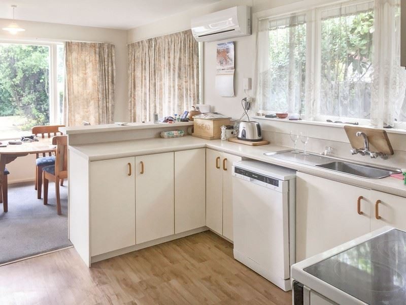 3 Elwyn Place, Avonhead, Christchurch - Carousel 2