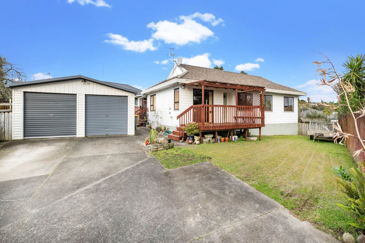 7 Wren Place, Unsworth Heights, Auckland - Carousel 2