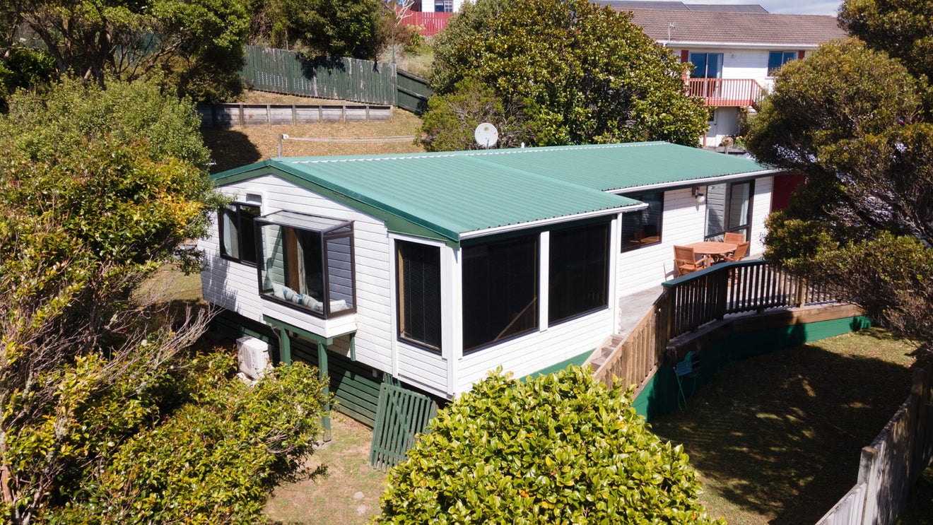 6 Buccaneer Place, Grenada Village, Wellington - Carousel 1