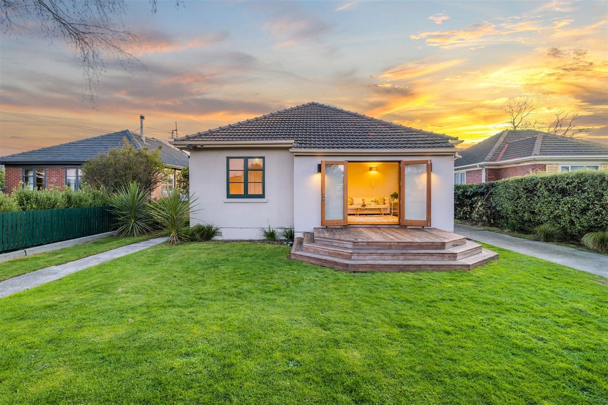 123 Selwyn Street, Somerfield, Christchurch - Carousel 2