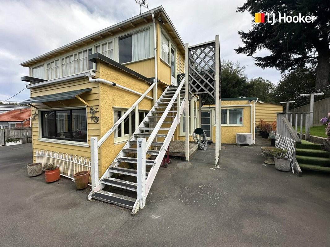 24 Ross Street, Roslyn, Dunedin - Carousel 1