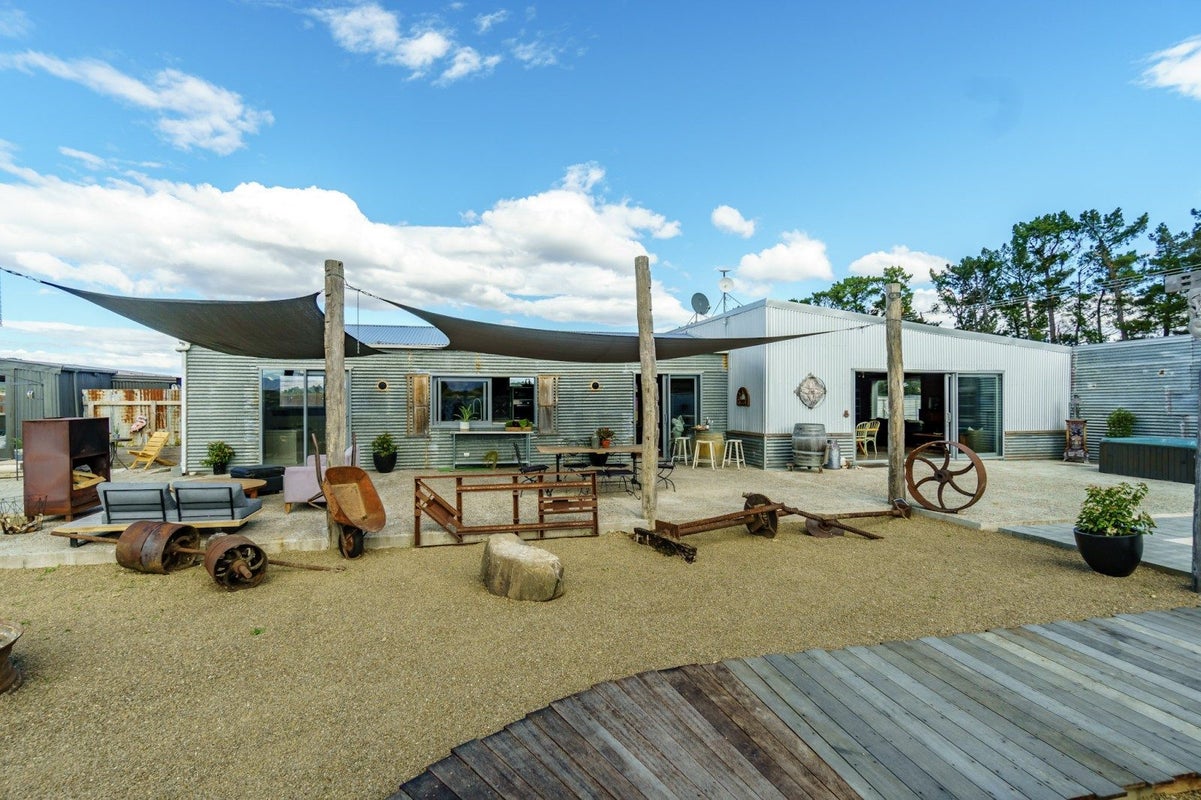 454 Letts Gully Road, Alexandra, Central Otago, Otago - Carousel 1