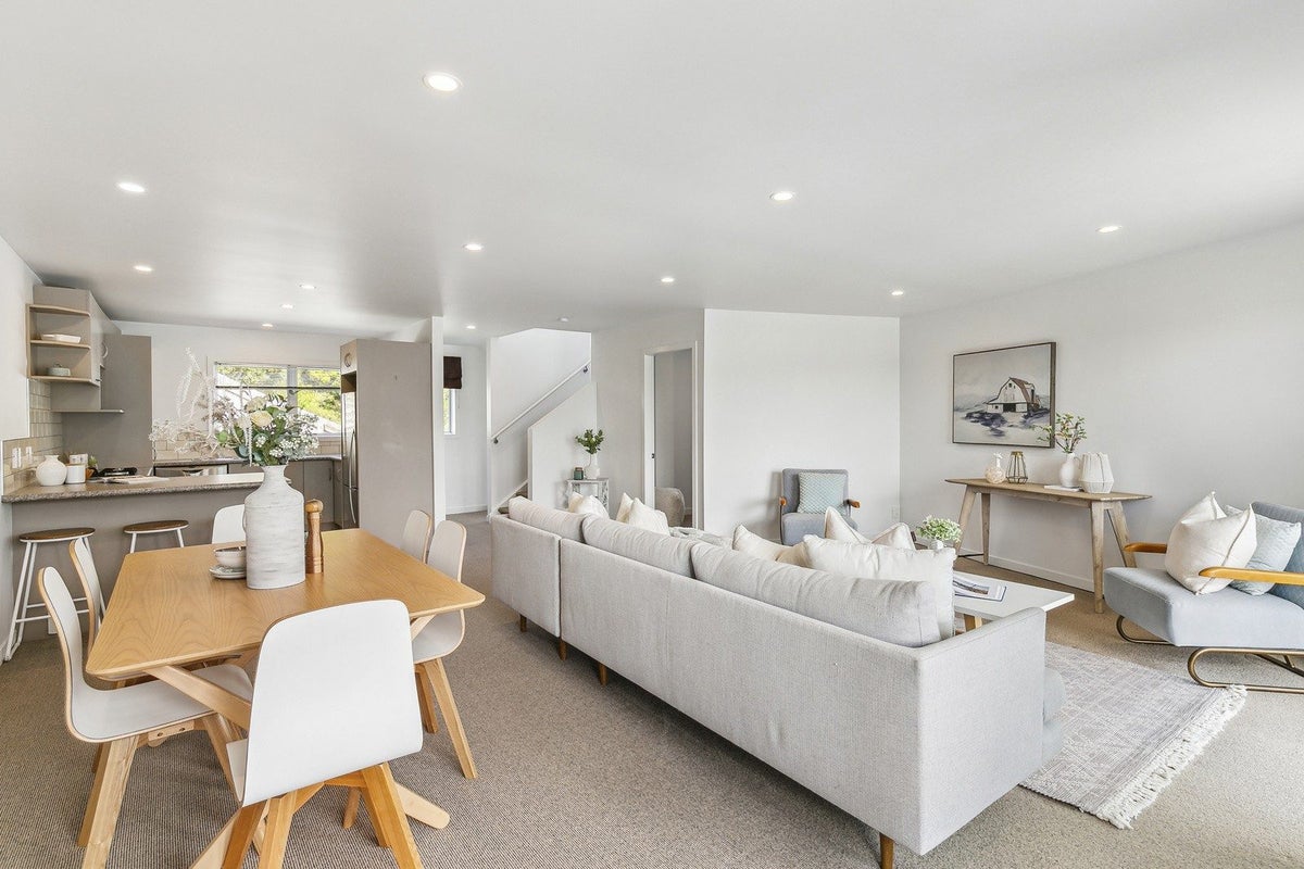 4/143 Cockayne Road, Khandallah, Wellington - Carousel 2